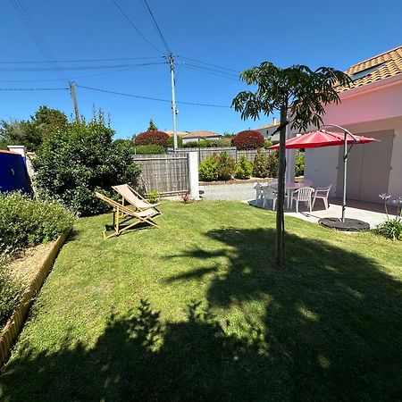 Maisonnette Confortable A Pornic Exterior photo